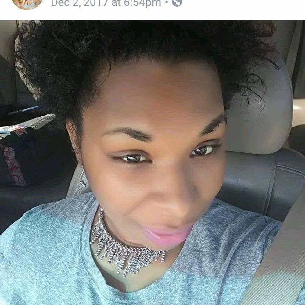 Meet your Posher, Arniecia